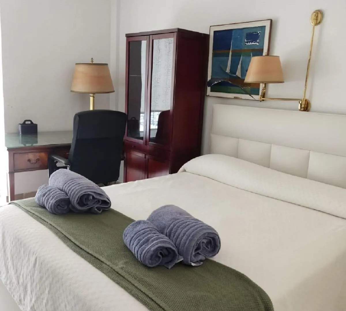 Cristal Apartment Estepona 0*,